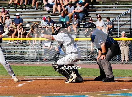 Thumbnail 3 in Pine Bush vs. Kingston (Section 9 Class AA Final) photogallery.