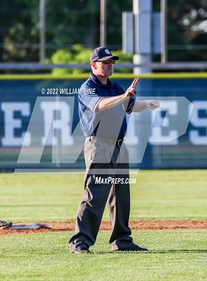 Thumbnail 2 in Pine Bush vs. Kingston (Section 9 Class AA Final) photogallery.