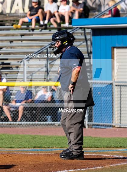 Thumbnail 1 in Pine Bush vs. Kingston (Section 9 Class AA Final) photogallery.