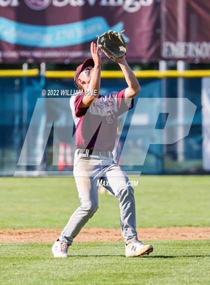 Thumbnail 1 in Pine Bush vs. Kingston (Section 9 Class AA Final) photogallery.