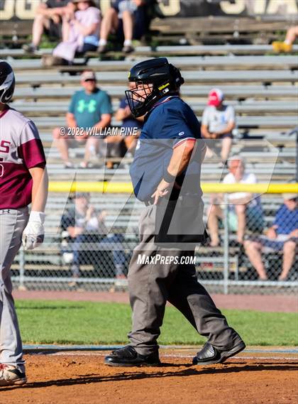 Thumbnail 3 in Pine Bush vs. Kingston (Section 9 Class AA Final) photogallery.