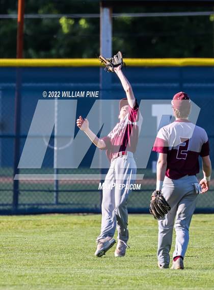 Thumbnail 3 in Pine Bush vs. Kingston (Section 9 Class AA Final) photogallery.