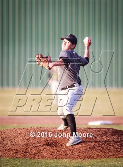 Thumbnail 3 in Lubbock vs. Coronado photogallery.