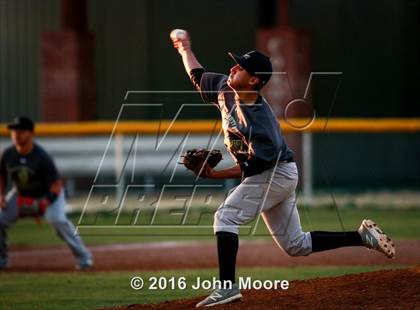 Thumbnail 2 in Lubbock vs. Coronado photogallery.
