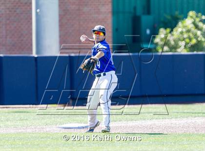 Thumbnail 2 in Hebron vs. Keller (UIL 6A Quarterfinal) photogallery.