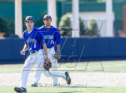 Thumbnail 3 in Hebron vs. Keller (UIL 6A Quarterfinal) photogallery.