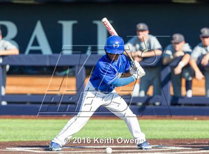 Thumbnail 2 in Hebron vs. Keller (UIL 6A Quarterfinal) photogallery.