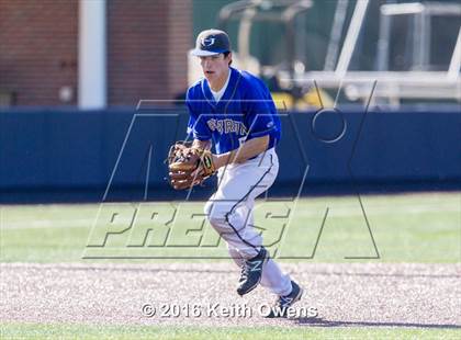 Thumbnail 1 in Hebron vs. Keller (UIL 6A Quarterfinal) photogallery.