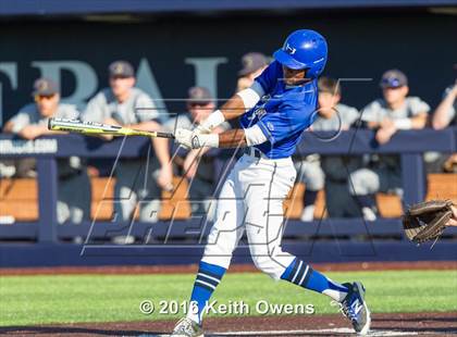 Thumbnail 2 in Hebron vs. Keller (UIL 6A Quarterfinal) photogallery.