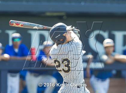 Thumbnail 3 in Hebron vs. Keller (UIL 6A Quarterfinal) photogallery.