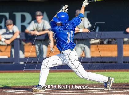 Thumbnail 2 in Hebron vs. Keller (UIL 6A Quarterfinal) photogallery.