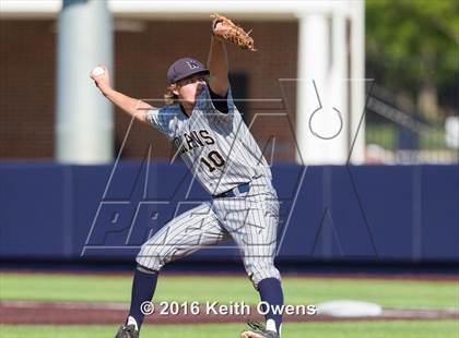 Thumbnail 1 in Hebron vs. Keller (UIL 6A Quarterfinal) photogallery.