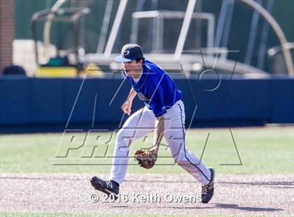 Thumbnail 2 in Hebron vs. Keller (UIL 6A Quarterfinal) photogallery.