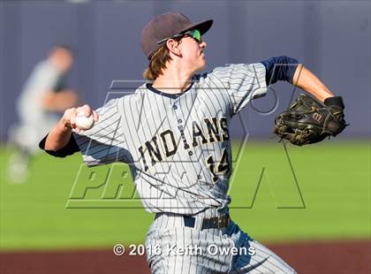 Thumbnail 3 in Hebron vs. Keller (UIL 6A Quarterfinal) photogallery.