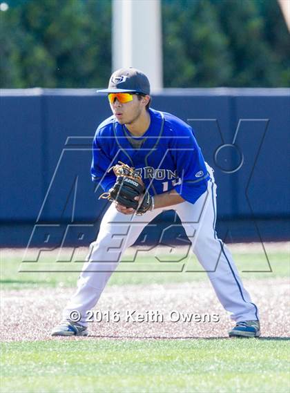 Thumbnail 1 in Hebron vs. Keller (UIL 6A Quarterfinal) photogallery.