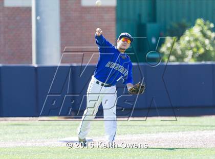 Thumbnail 1 in Hebron vs. Keller (UIL 6A Quarterfinal) photogallery.