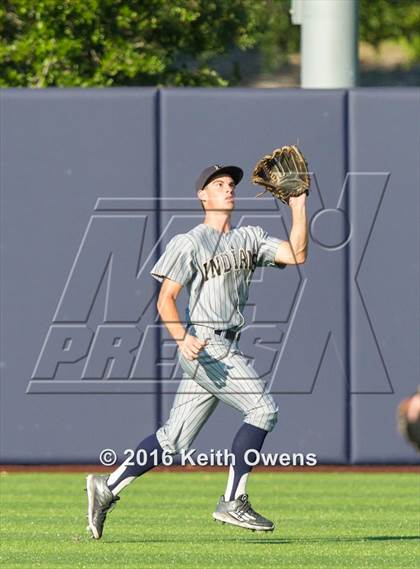 Thumbnail 1 in Hebron vs. Keller (UIL 6A Quarterfinal) photogallery.