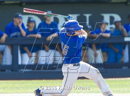 Thumbnail 2 in Hebron vs. Keller (UIL 6A Quarterfinal) photogallery.