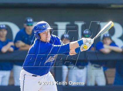 Thumbnail 3 in Hebron vs. Keller (UIL 6A Quarterfinal) photogallery.
