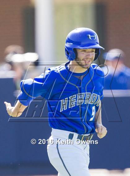 Thumbnail 3 in Hebron vs. Keller (UIL 6A Quarterfinal) photogallery.