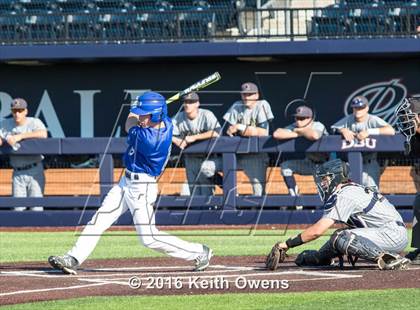 Thumbnail 1 in Hebron vs. Keller (UIL 6A Quarterfinal) photogallery.
