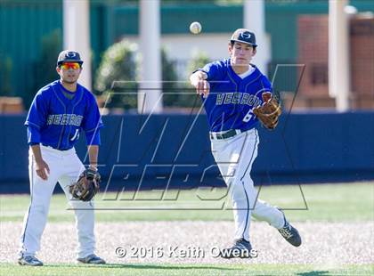 Thumbnail 3 in Hebron vs. Keller (UIL 6A Quarterfinal) photogallery.