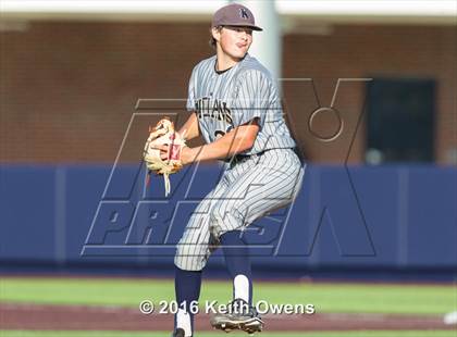 Thumbnail 3 in Hebron vs. Keller (UIL 6A Quarterfinal) photogallery.