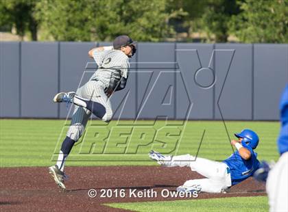 Thumbnail 1 in Hebron vs. Keller (UIL 6A Quarterfinal) photogallery.