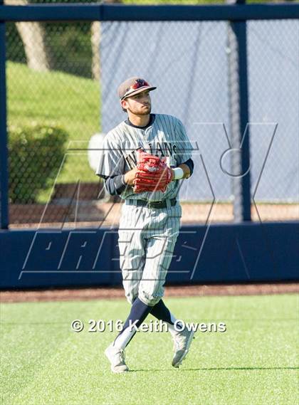Thumbnail 1 in Hebron vs. Keller (UIL 6A Quarterfinal) photogallery.