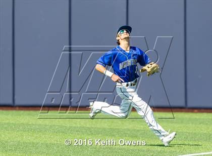 Thumbnail 2 in Hebron vs. Keller (UIL 6A Quarterfinal) photogallery.