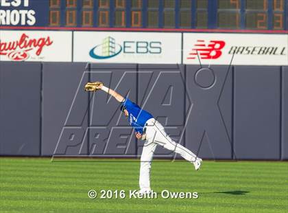Thumbnail 1 in Hebron vs. Keller (UIL 6A Quarterfinal) photogallery.