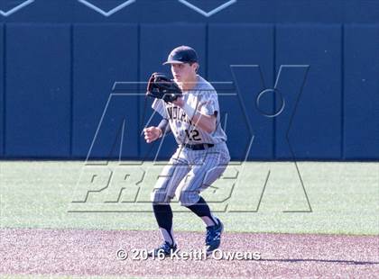 Thumbnail 1 in Hebron vs. Keller (UIL 6A Quarterfinal) photogallery.