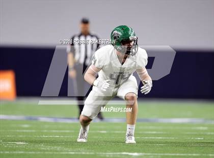 Thumbnail 2 in Van vs. Kennedale (UIL 4A Regional Final) photogallery.