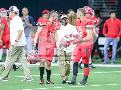 Thumbnail 1 in Van vs. Kennedale (UIL 4A Regional Final) photogallery.