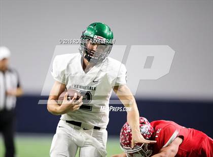 Thumbnail 2 in Van vs. Kennedale (UIL 4A Regional Final) photogallery.
