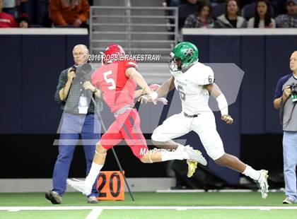 Thumbnail 2 in Van vs. Kennedale (UIL 4A Regional Final) photogallery.