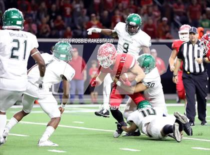 Thumbnail 2 in Van vs. Kennedale (UIL 4A Regional Final) photogallery.