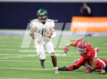 Thumbnail 2 in Van vs. Kennedale (UIL 4A Regional Final) photogallery.