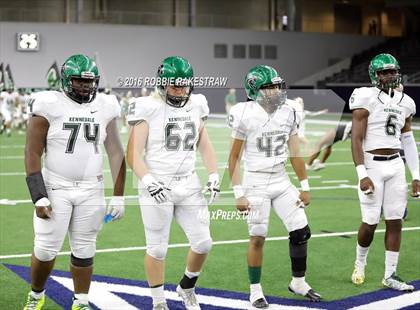 Thumbnail 2 in Van vs. Kennedale (UIL 4A Regional Final) photogallery.