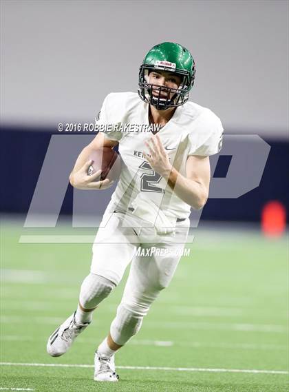 Thumbnail 1 in Van vs. Kennedale (UIL 4A Regional Final) photogallery.