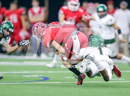Thumbnail 1 in Van vs. Kennedale (UIL 4A Regional Final) photogallery.