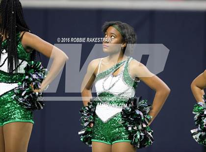 Thumbnail 2 in Van vs. Kennedale (UIL 4A Regional Final) photogallery.