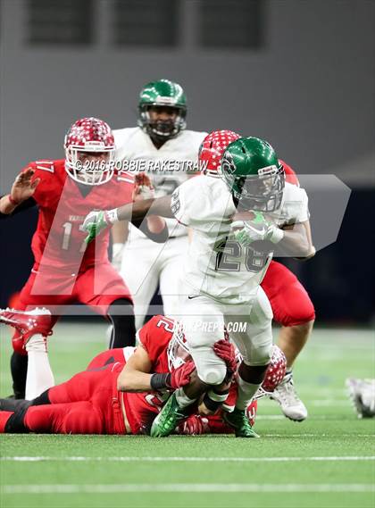 Thumbnail 2 in Van vs. Kennedale (UIL 4A Regional Final) photogallery.