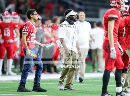 Thumbnail 2 in Van vs. Kennedale (UIL 4A Regional Final) photogallery.