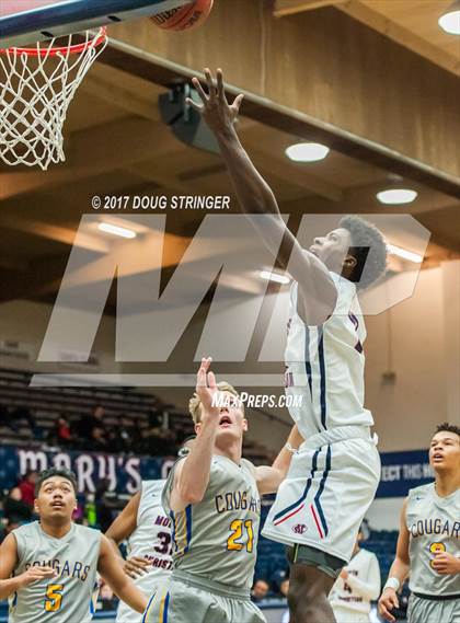 Thumbnail 3 in Modesto Christian vs. Newark Memorial (MLK De La Salle/MaxPreps Classic) photogallery.