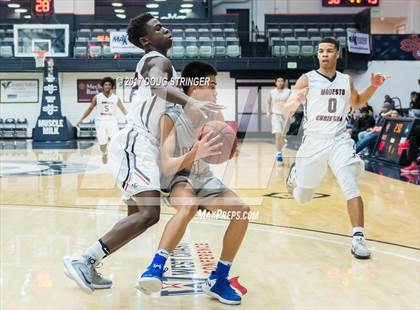 Thumbnail 2 in Modesto Christian vs. Newark Memorial (MLK De La Salle/MaxPreps Classic) photogallery.