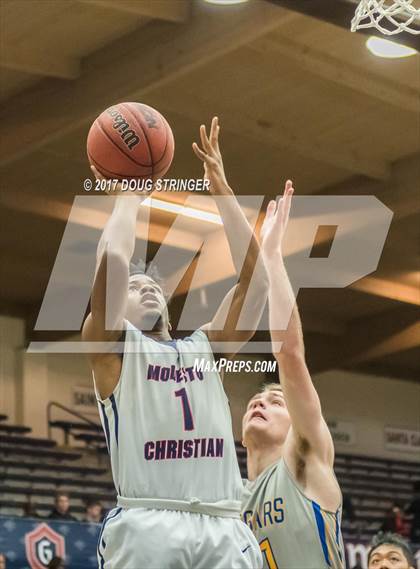 Thumbnail 2 in Modesto Christian vs. Newark Memorial (MLK De La Salle/MaxPreps Classic) photogallery.