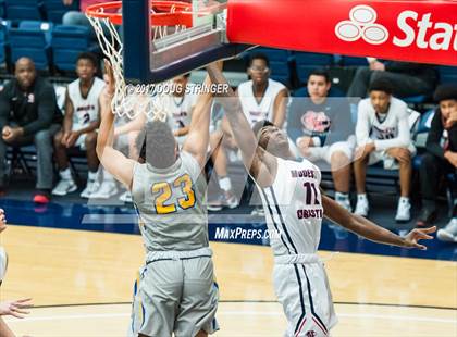 Thumbnail 3 in Modesto Christian vs. Newark Memorial (MLK De La Salle/MaxPreps Classic) photogallery.
