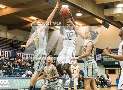 Thumbnail 1 in Modesto Christian vs. Newark Memorial (MLK De La Salle/MaxPreps Classic) photogallery.