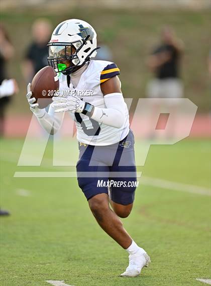 Thumbnail 2 in Stony Point @ Vandegrift photogallery.